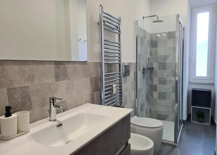 Nox Romana - Vatican - Threeroom With 2 Bathroom *